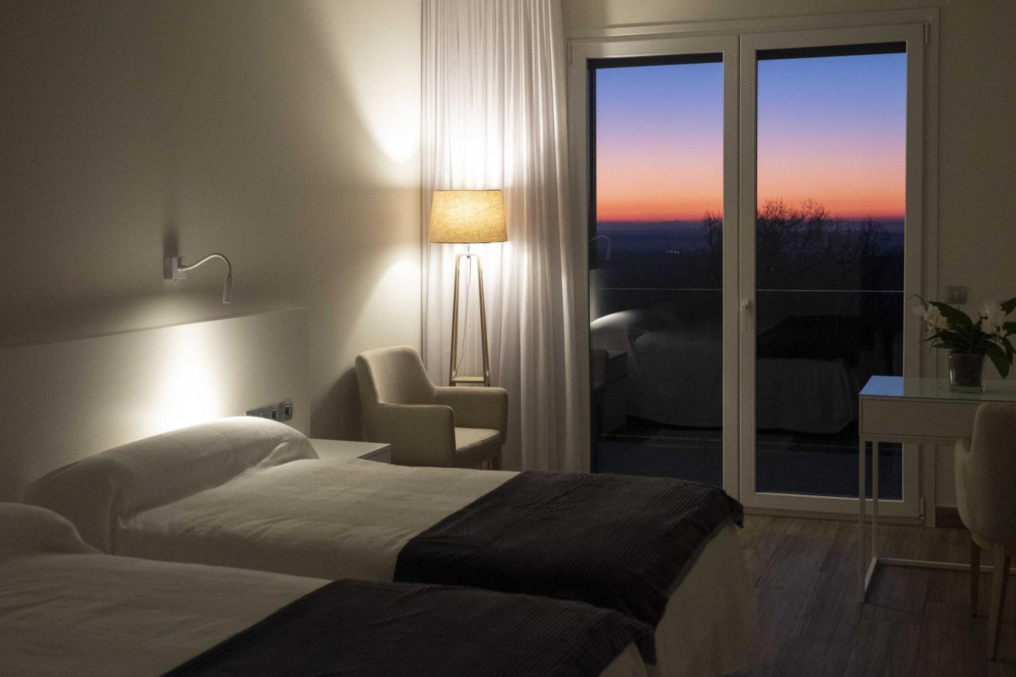 Hotel Campusphi Асебо Экстерьер фото
